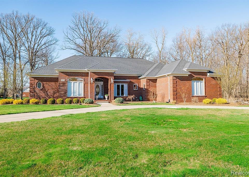 8454 Grays Dr, Grosse Ile, MI 48138 Zillow
