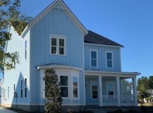 112 Dark Hollow Way, Summerville, SC 29485