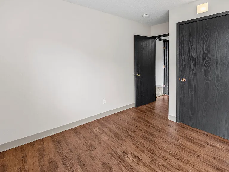 Perry Pointe Place — Photo 10