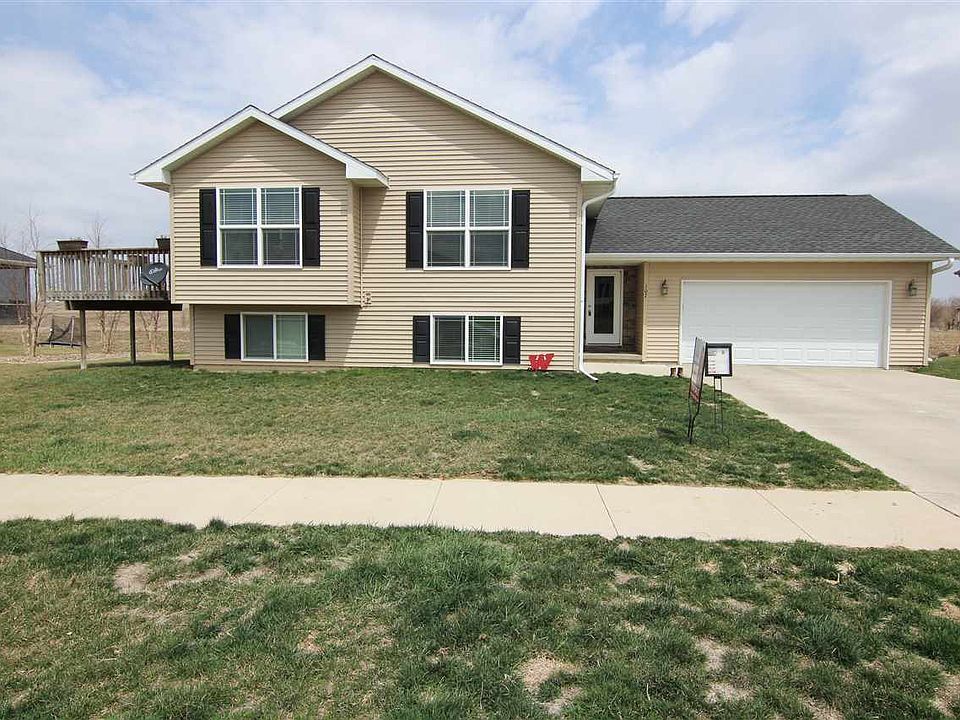 1st image of 107 Hampton Cir