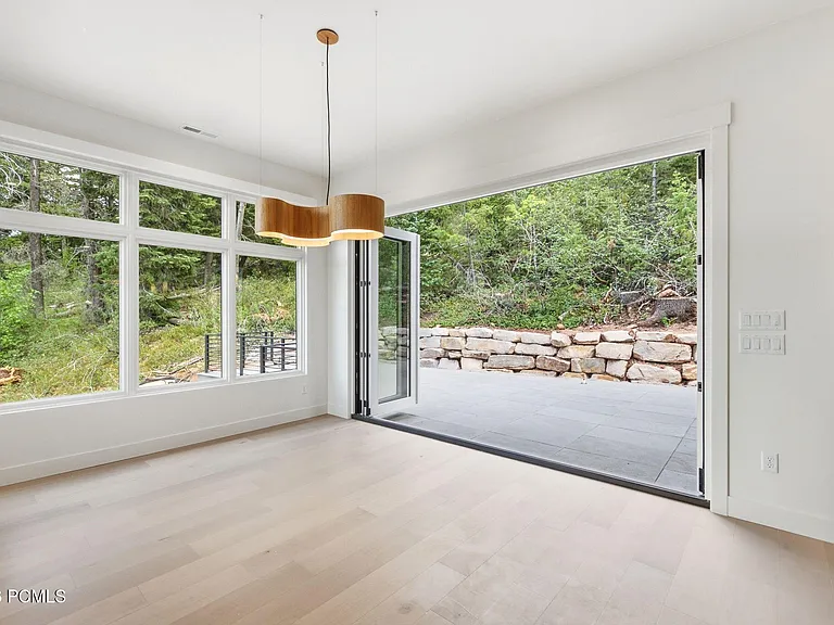 4043 W Crest Ct — Photo 10
