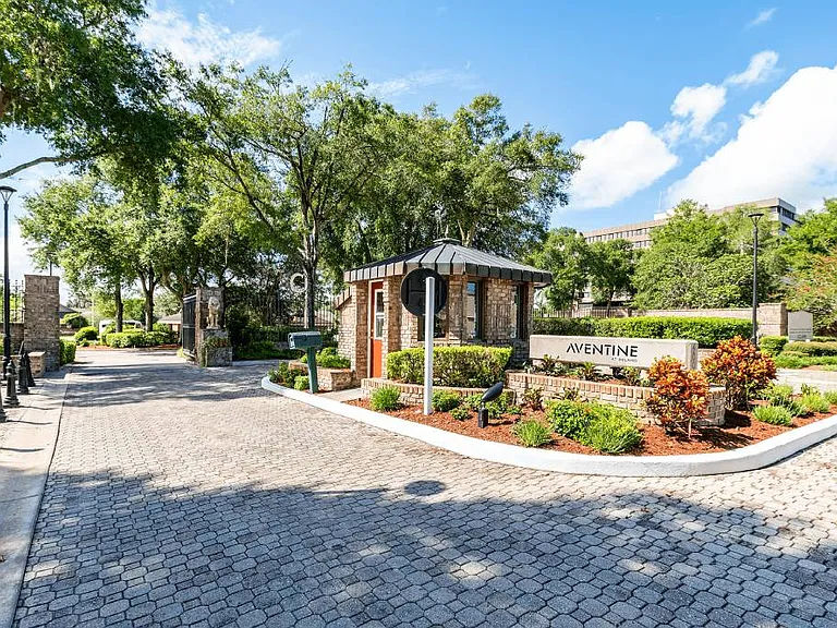 Aventine at Deland (55+) — Photo 25
