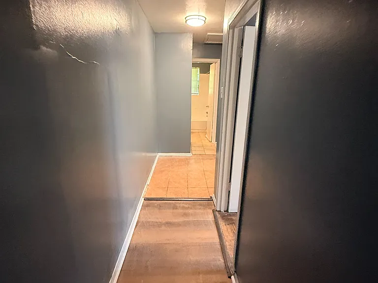 859 Carson St — Photo 5
