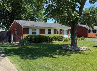 140 Starlite Dr, Louisville, KY 40229
