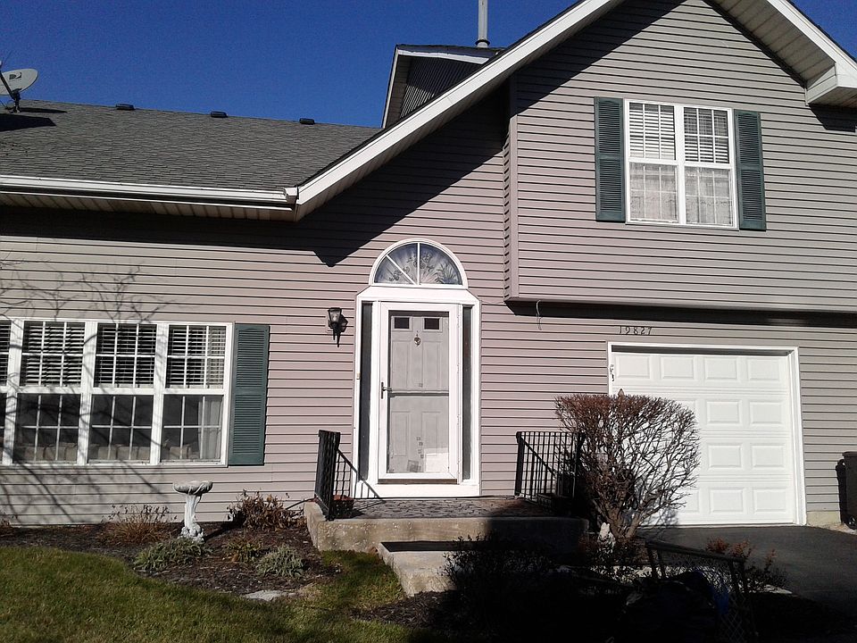 1st image of 19827 S Edinburgh Ln