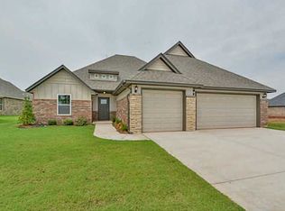 8704 SW 65th St, Oklahoma City, OK 73169