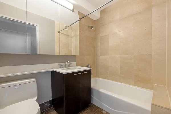 Rented by Bozzuto Management | media 33