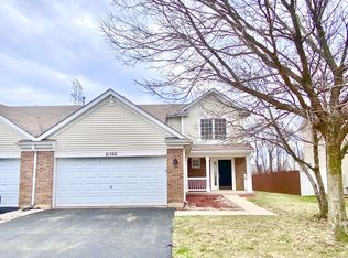 21366 Carlton St, Crest Hill, IL 60403