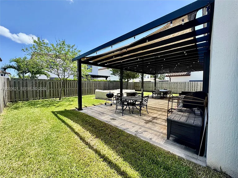 11942 SW 243rd St — Photo 35