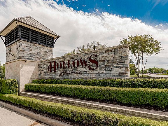 2nd image of 37398 Cypress Hollow Ave