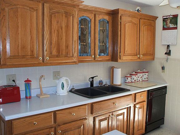 Kitchen with Oak Cabinets