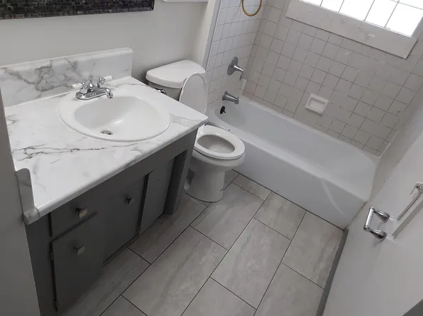 5776 N 97th St, Milwaukee, WI 53225