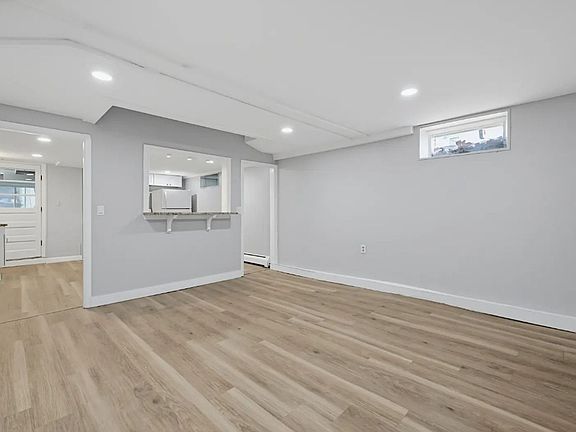 4th image of 74 Viscoloid Ave Floor Basement