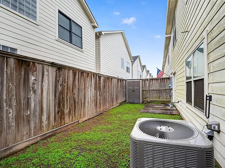 3730 Main Poplar Dr — Photo 35