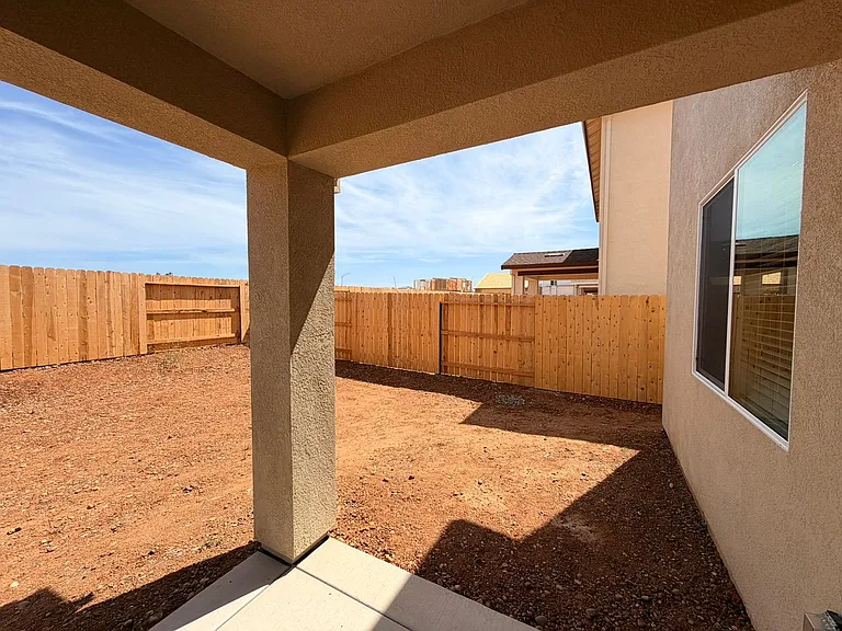 12629 Hereford Ave — Photo 35