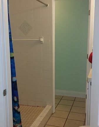 4th image of 400 E Grady Dr