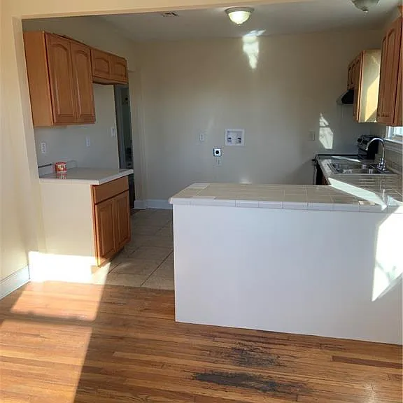 5519 Mandeville St — Photo 6