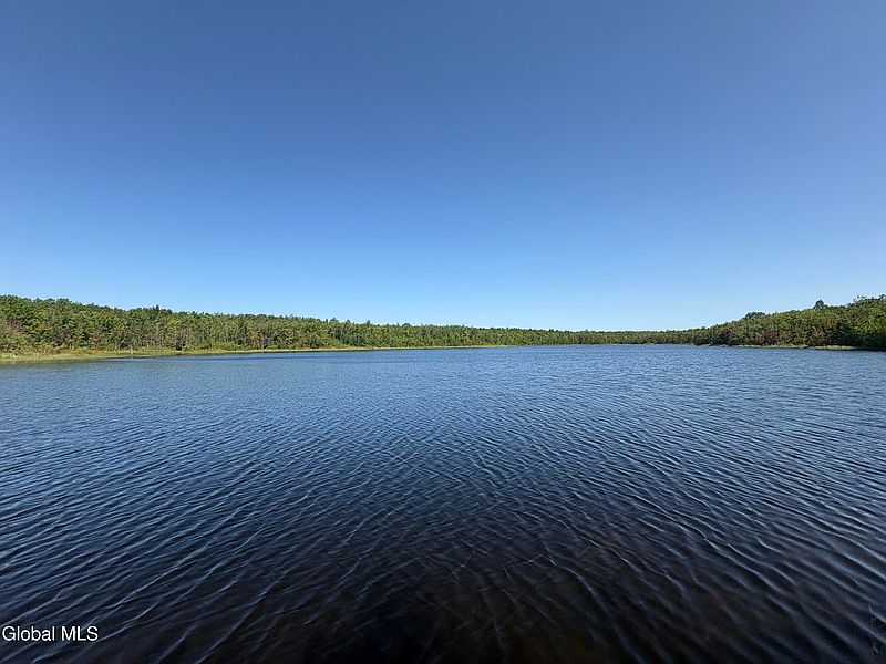5th image of 811 Drown Road