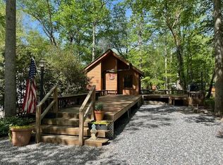 509 Hidden Valley Rd, Cleveland, GA 30528