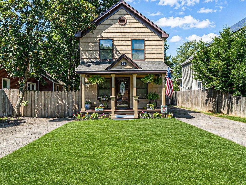 1st image of 24 Wiggins Avenue