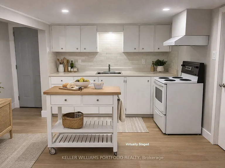 3 Lane Ct #LOWER LEVEL — Photo 3