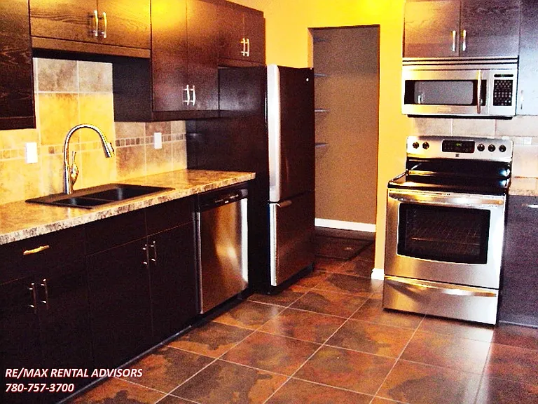 2204 118th St NW #49 — Photo 2