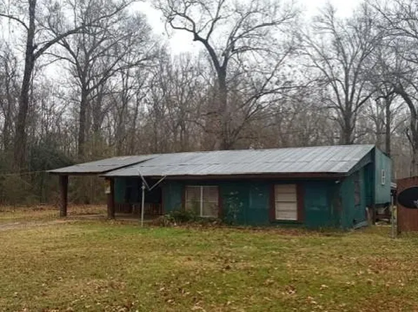 625 Boggy Bayou Rd, Marksville, LA 71351