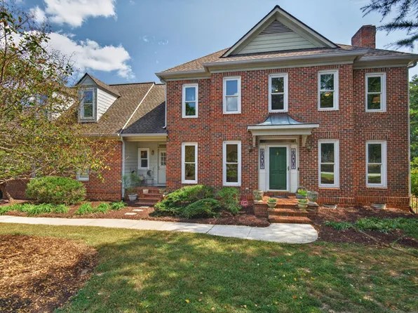 2549 Whippletree Dr, Raleigh, NC 27603