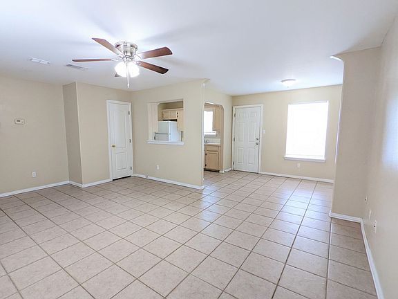 2nd image of 2526 Chuparosa Ct APT D