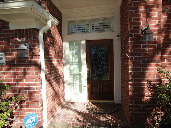 4th image of 16106 Birchview Dr