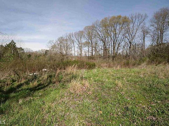 3rd image of 177 River Meadows Dr