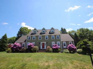 55 Coventry Ln, North Andover, MA 01845
