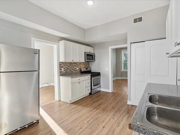 1500 S 48th Ct #2W — Photo 2