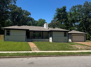 1265 S Highland St, Memphis, TN 38111