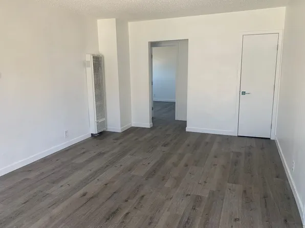 West 24, 6736 & 6800 West Blvd #6800-03, Los Angeles, CA 90043