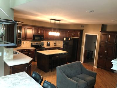 252 SW Winterpark Cir, Lees Summit, MO, 64081