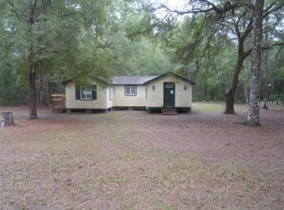 18400 Howell Dr, Dade City, FL 33523