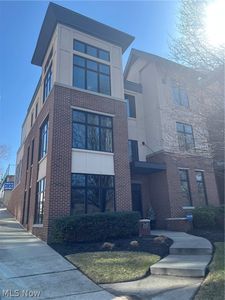 121 N Howard St, Akron, OH, 44308