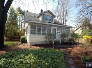 24 Linda Vista Ave, North Haledon, NJ 07508
