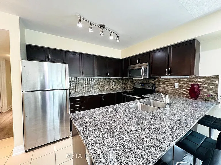 138 Widdicombe Hill Blvd #701 — Photo 13