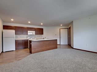 6240 Blendon Dr APT 303, Hudsonville, MI 49426