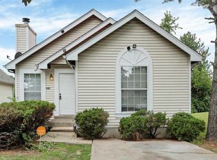 12013 Victorian Village Ct, Saint Louis, MO 63138