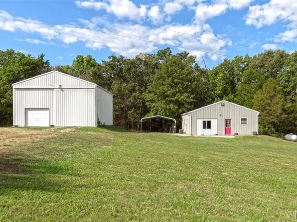 33945 Holiday Hills Rd, Richland, MO 65556