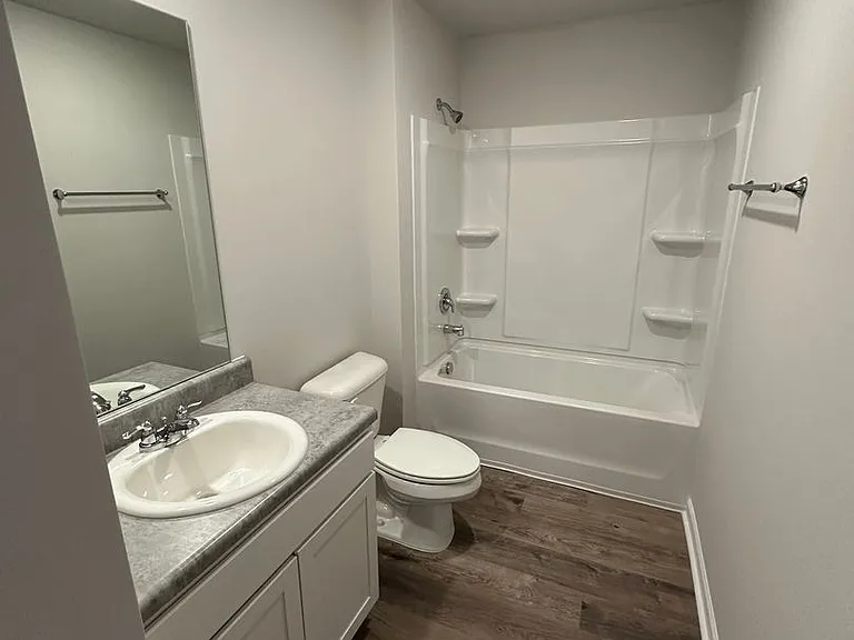 1060 Brookhaven Ln — Photo 19
