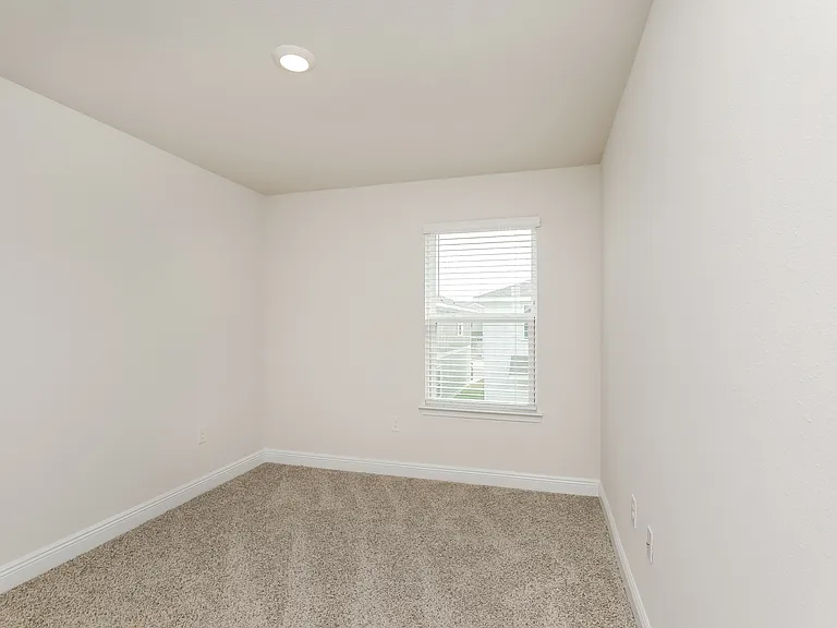 1656 Caleigh Ct — Photo 10