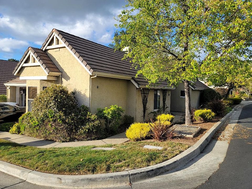 1st image of 7918 Caledonia Dr