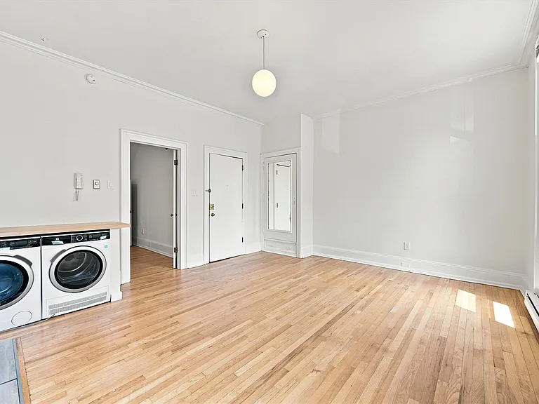 2107 Green St #2FF — Photo 4