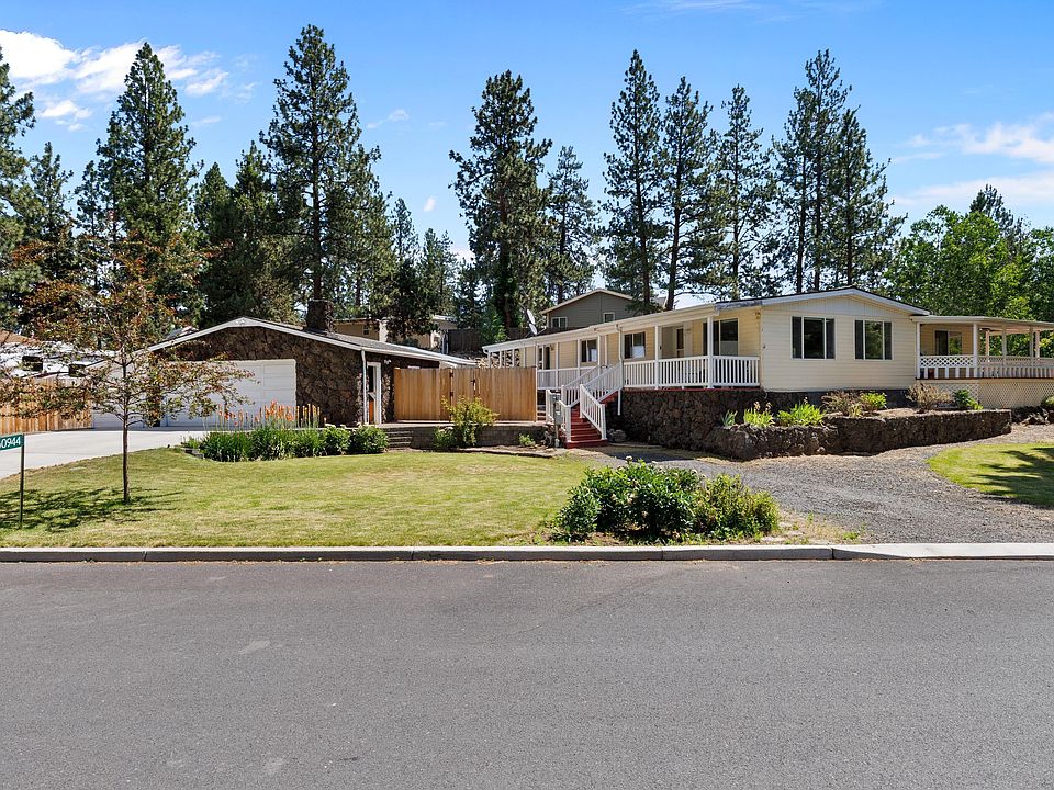 1st image of 60944 McMullin Dr
