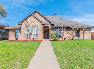 2829 N Surrey Dr, Carrollton, TX 75006