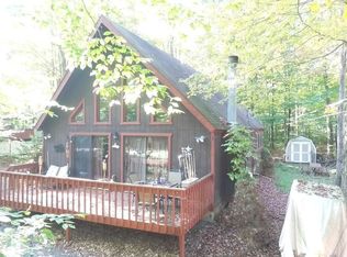 417 Quaker Ct, Pocono Lake, PA
